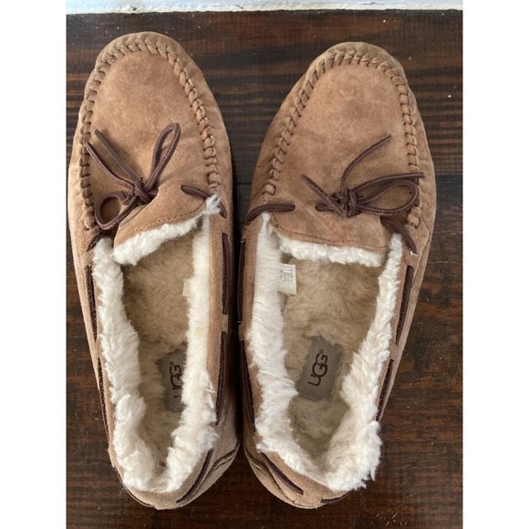 COPY - Men's Ugg suede Moccasins size 10.5 - Picture 4 of 8
